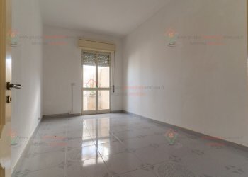 RIC09088.jpg - Attic Floridia - photo 12