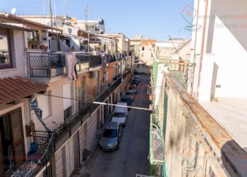 RIC09114.jpg - Attic Floridia - photo 20