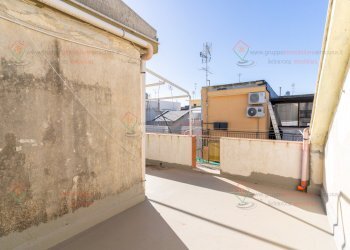 RIC09117.jpg - Attic Floridia - photo 22