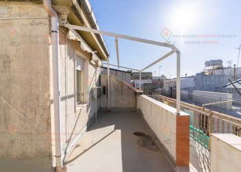 RIC09118.jpg - Attic Floridia - photo 23