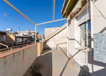 RIC09119.jpg - Attic Floridia - photo 24