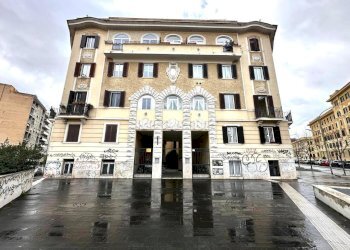 Palazzina - Trilocale Via La Spezia, Roma - foto 1