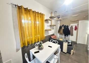 ca3.JPG - Trilocale Carrara - foto 3