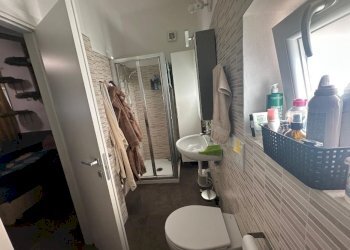 ca15.JPG - Trilocale Carrara - foto 15