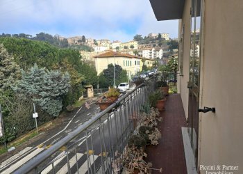 01.jpg - Appartamento Via Fratelli Rosselli, Chiusi - foto 1