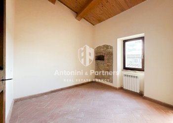 palazzo del merlo 36.jpg - Terratetto - Terracielo Via del Tempio, Marsciano - foto 22