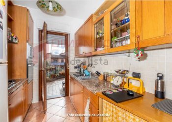 Screenshot 2026-02-10 at 10-51-52 Appartamento in - Apartment Via delle due torri, Roma - photo 7