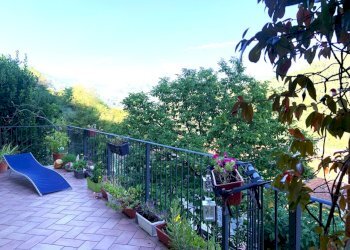 giardino - Trilocale Via del Bisenzio, Vernio - foto 4