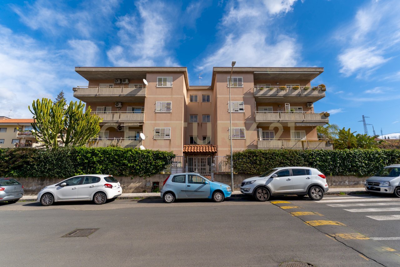 Via Nino Martoglio 13 Valverde (2).jpg - Appartamento Via Nino Martoglio 13, Valverde - foto 1