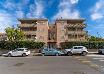 Via Nino Martoglio 13 Valverde (2).jpg - Appartamento Via Nino Martoglio 13, Valverde - foto 1