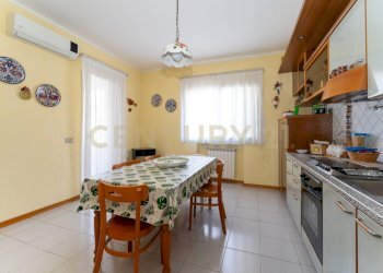 Via Nino Martoglio 13 Valverde (21).jpg - Appartamento Via Nino Martoglio 13, Valverde - foto 17