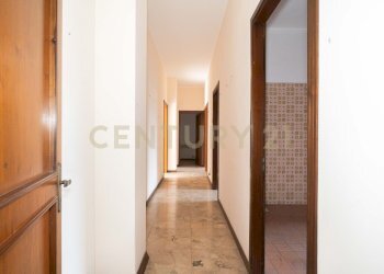 DSC02068.jpg - Quadrilocale Via Vittorio Emanuele 424, Paternò - foto 7