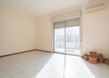 DSC02076.jpg - Quadrilocale Via Vittorio Emanuele 424, Paternò - foto 13