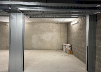 Box 3 - Box Via Torno, Como - foto 4