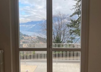 Interni appartamento - Trilocale Viale per S. Fermo della Battaglia 18, Como - foto 17