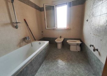 WhatsApp Image 2026-02-10 at 09.55.48.jpeg - Trilocale Via Colle del sole 22, Guidonia Montecelio - foto 12