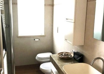 BAGNO NUMERO 1 - Villa Trifamiliare Strada del Giardino 180, Senigallia - foto 9