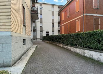 WhatsApp Image 2026-03-17 at 21.42.29.jpeg - Bilocale Via Isonzo 3, Casalecchio di Reno - foto 9