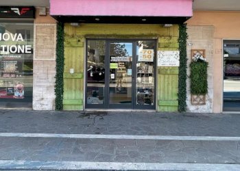 Shop Corso Umberto I, Montesilvano - photo 1