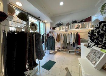 Shop Corso Umberto I, Montesilvano - photo 8