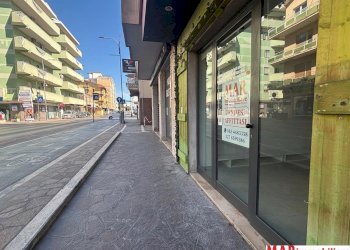 Negozio Corso Umberto I, Montesilvano - foto 3