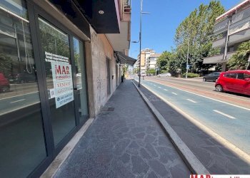Negozio Corso Umberto I, Montesilvano - foto 3