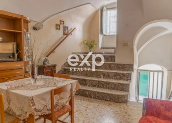 Independent house Via Calderisi, Andria - photo 1