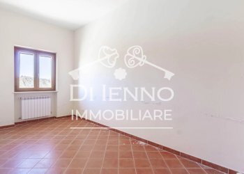 Semi-detached Villa Via Monte Marino, Riano - photo 5