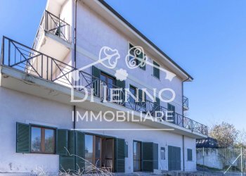 Semi-detached Villa Via Monte Marino, Riano - photo 10