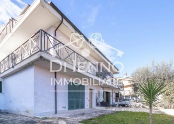 Semi-detached Villa Via Monte Marino, Riano - photo 20