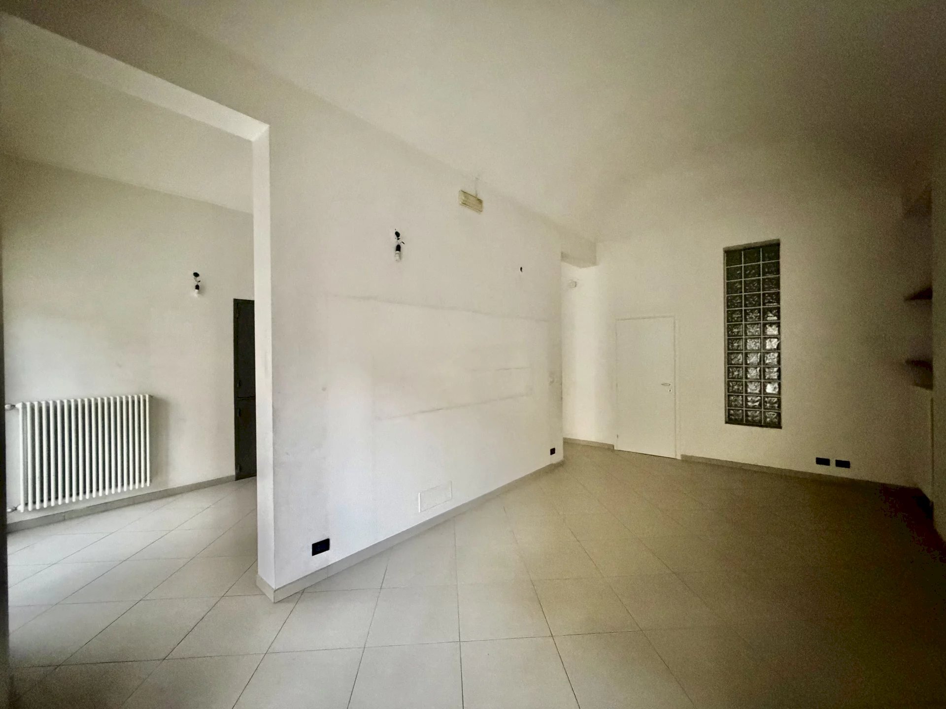 Negozio Via Errico Giachino, Torino (zona Borgo Vittoria) - foto 3