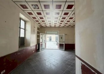 Shop Via Errico Giachino, Torino (neighborhood Borgo Vittoria) - photo 7