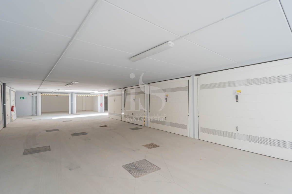 Box VIA VITTORIO EMANUELE, 18, Vimercate - foto 3