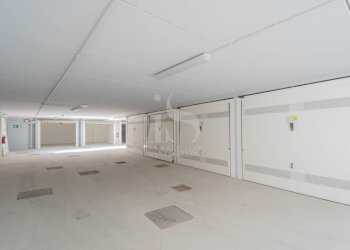 Box VIA VITTORIO EMANUELE, 18, Vimercate - foto 3