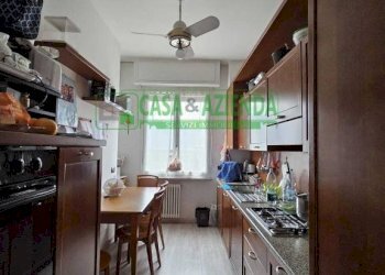 Bilocale Como - foto 1