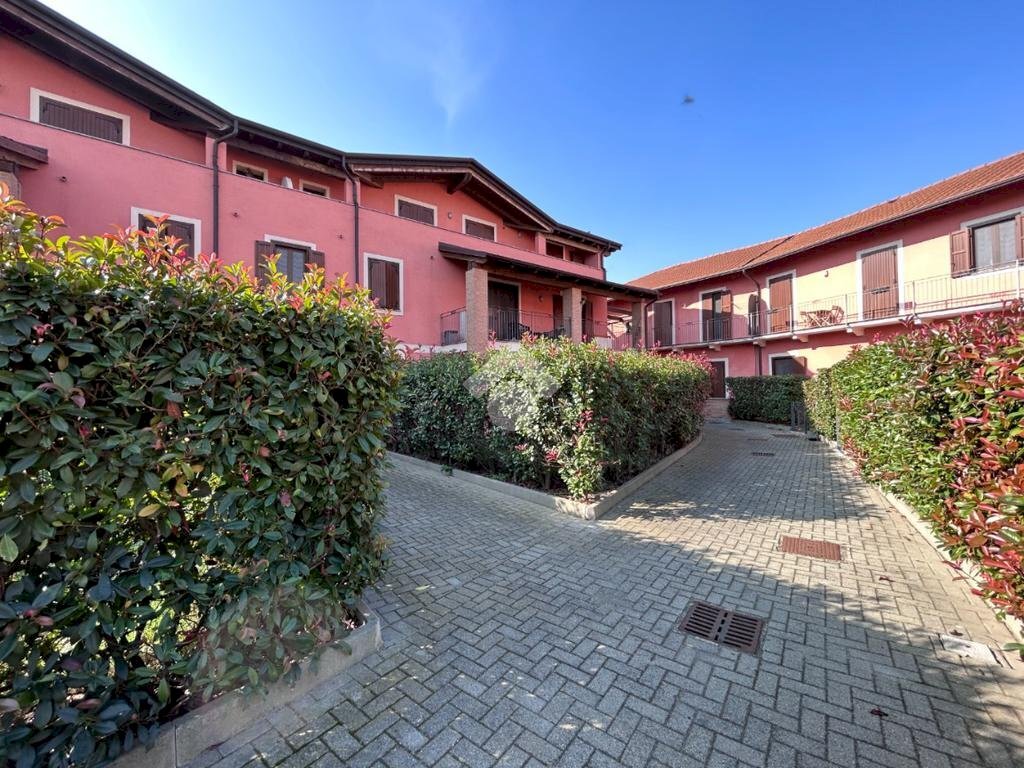 Bilocale Corso Vittorio Emanuele II, Tronzano Vercellese - foto 1