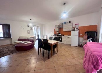 Bilocale Corso Vittorio Emanuele II, Tronzano Vercellese - foto 5