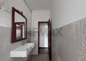 Bilocale via Brindisi, 18 
 S. Teodoro, Genova (zona Lagaccio) - foto 15