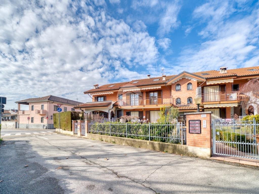 Four-room apartment Via peschiera, Piossasco - photo 1