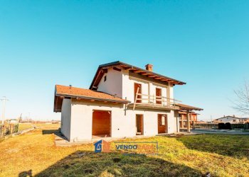 Independent house Trinità - photo 1