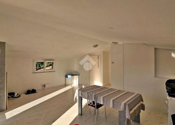 Four-room apartment Via delle azalee, Pesaro - photo 12