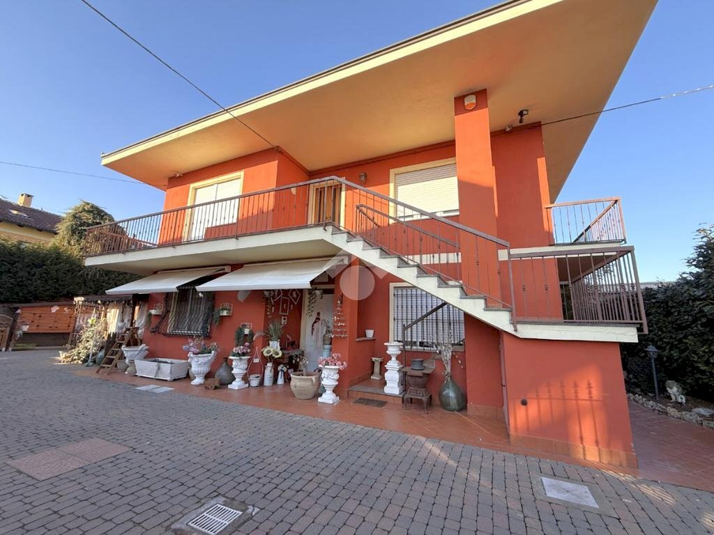 Portion of a house Via Domenico Minelli, Poirino - photo 1