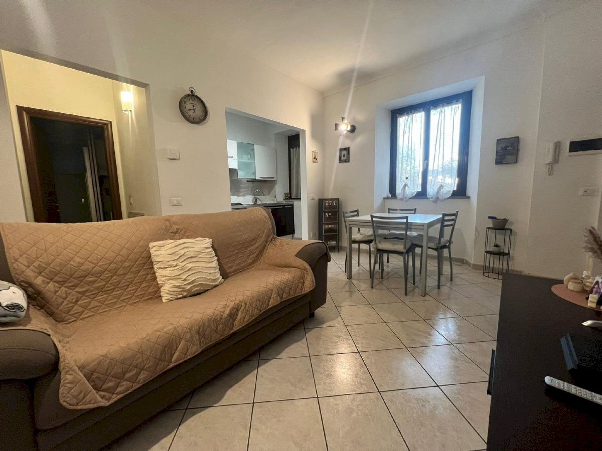 Trilocale Ivrea - foto 2