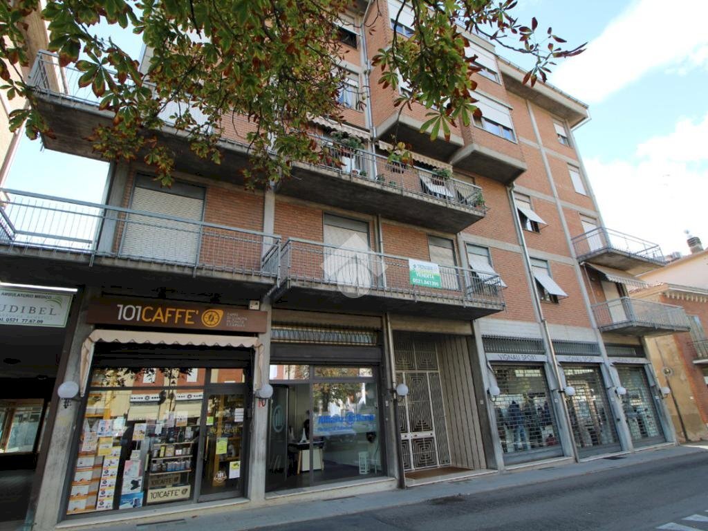 Trilocale Largo fanfulla, Traversetolo - foto 1