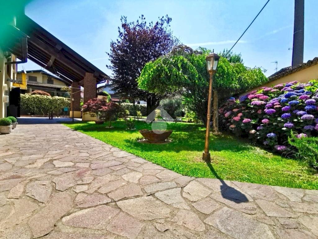 Villa Via Borgo San Siro, Gambolò - photo 3