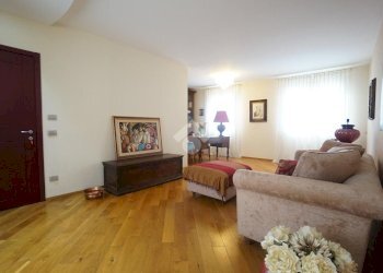 Villa Via Alessandro Coppi, Castelnuovo Rangone - foto 27