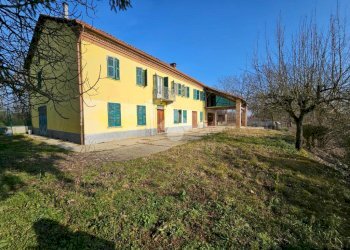 Casa indipendente Via Bricco Fiore, Cortiglione - foto 2