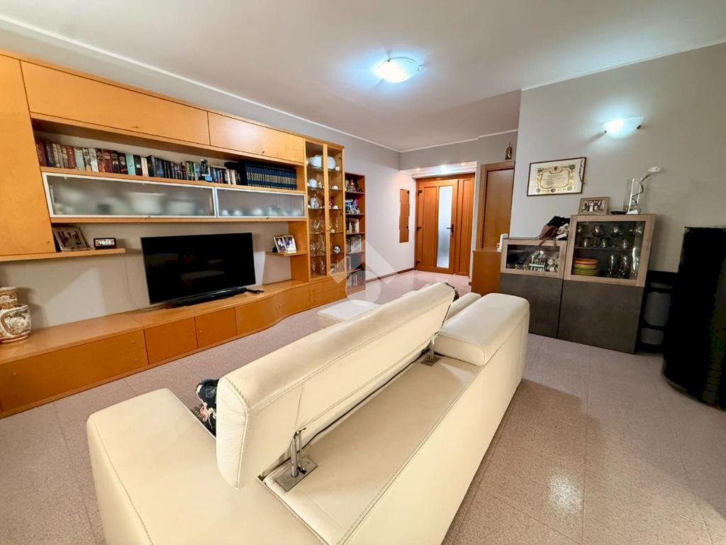 Villa a Schiera Largo Leopoldo Pollak, Abbiategrasso - foto 2