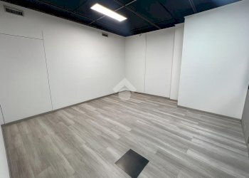 Ufficio Via Antonio Cechov, Milano (zona Gallaratese) - foto 4