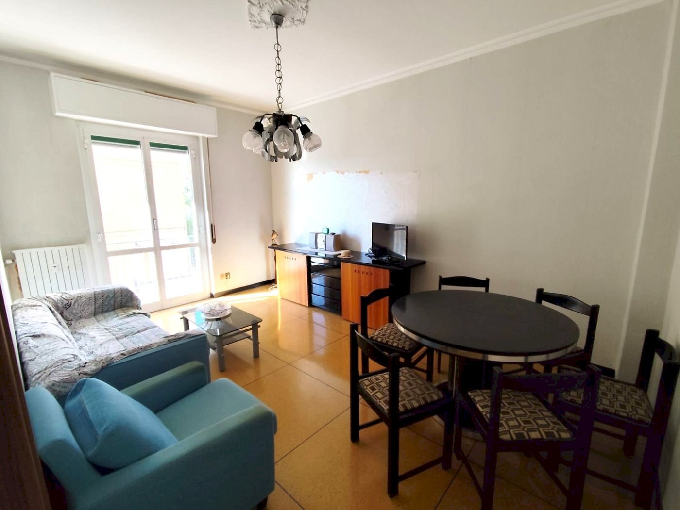 Four-room apartment viale Ansaldo, Genova (neighborhood San Fruttuoso) - photo 2